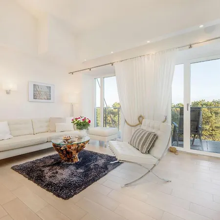 Apartment Haus Arkona - Seestern - 5 2 Prora